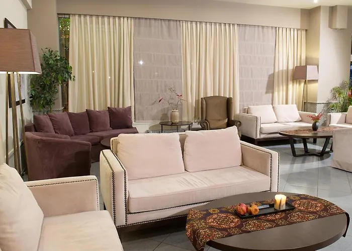 Aliakmon Hotel 3*